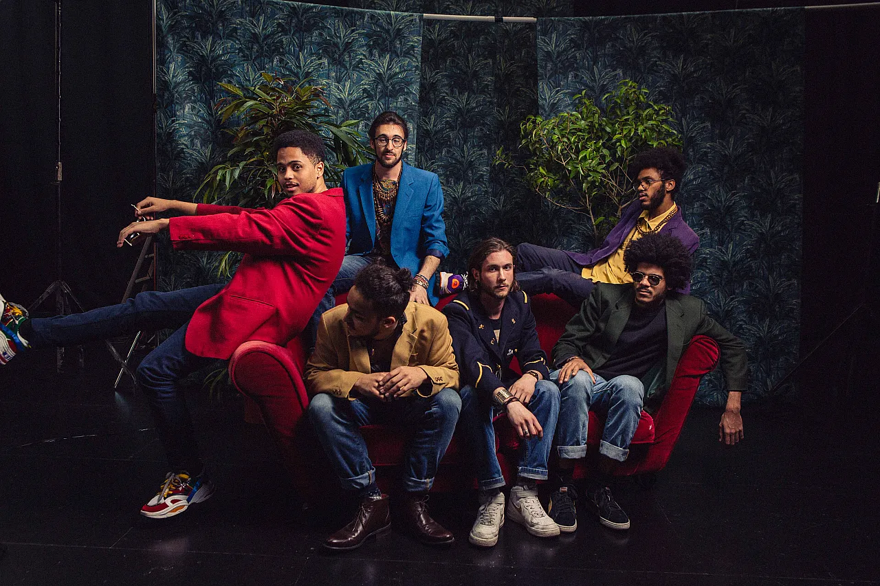 lehmanns-brothers-_-red